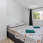 With Parking Space - 21782 דירה *