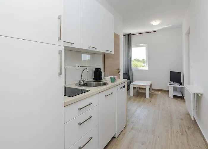 Appartement With Parking Space - 21782